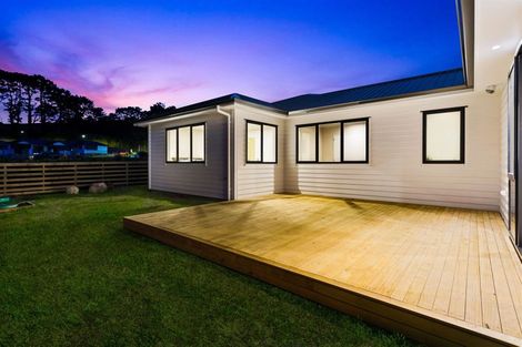 Photo of property in 91 Muriwai Road, Waimauku, 0812