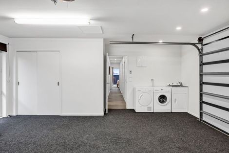 Photo of property in 16 Jules Crescent, Bell Block, New Plymouth, 4312