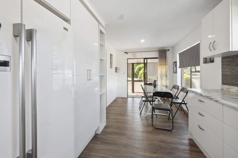 Photo of property in 8b Westbrook Place, Pomare, Rotorua, 3015