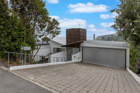 Photo of property in 16 Glendevere Terrace, Redcliffs, Christchurch, 8081