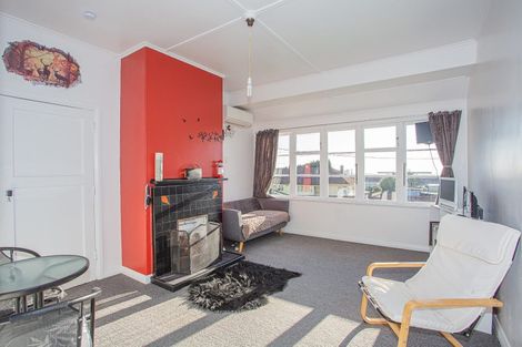 Photo of property in 14 Doyle Street, Bluff, 9814