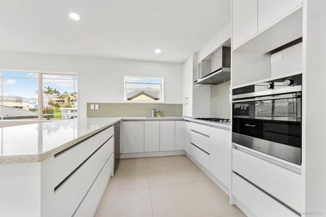 Photo of property in 145c Hobsonville Road, West Harbour, Auckland, 0618