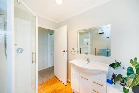 Photo of property in 17 Tennent Court, Marton, 4710