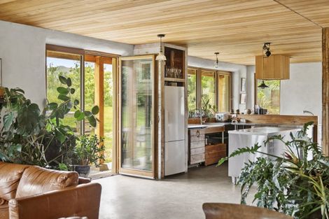 Photo of property in 10 Pisa Road, Luggate, Cromwell, 9383