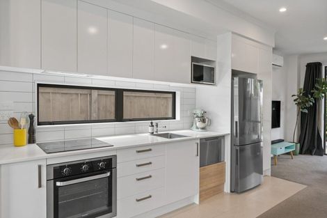 Photo of property in 40 Sidney Wallingford Way, Hobsonville, Auckland, 0616