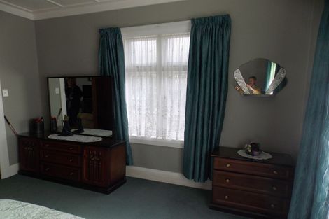 Photo of property in 30 Kuku Street, Tangimoana, 4822