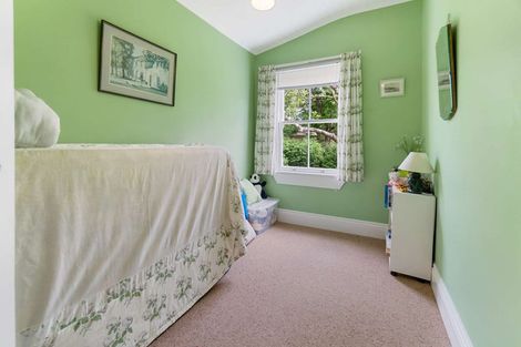 Photo of property in 60 Richmond Road, Carterton, 5713