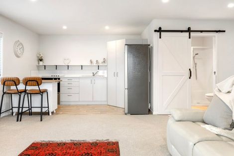 Photo of property in 11 Kamahi Crescent, Papamoa Beach, Papamoa, 3118