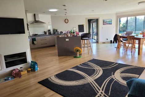 Photo of property in 99 Kuratawhiti Street, Greytown, 5794