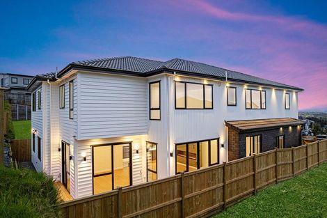 Photo of property in 37 Hing Street, Flat Bush, 2019