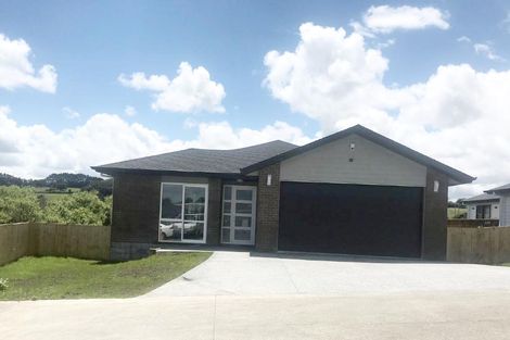 Photo of property in 21 Hua Place, Tuakau, 2121