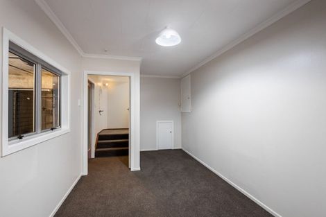 Photo of property in 318 Tukapa Street, Hurdon, New Plymouth, 4310