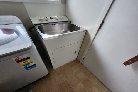 Photo of property in 10a Stillwater Crescent, Stillwater, Silverdale, 0993