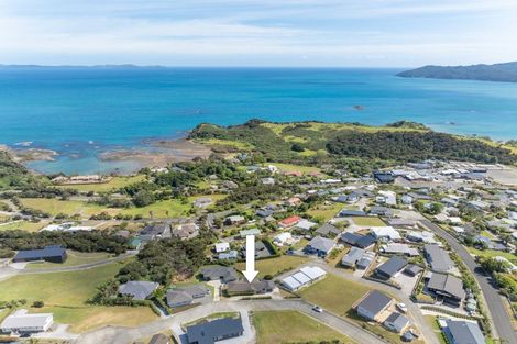 Photo of property in 20 Eagles Way, Cable Bay, 0420