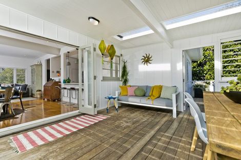 Photo of property in 23 Mays Street, Devonport, Auckland, 0624