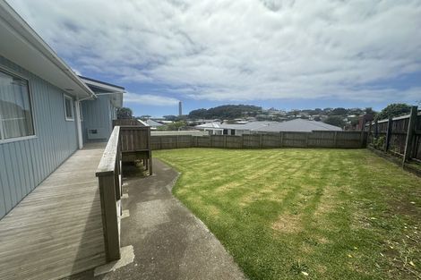 Photo of property in 12a Paritutu Road, Spotswood, New Plymouth, 4310