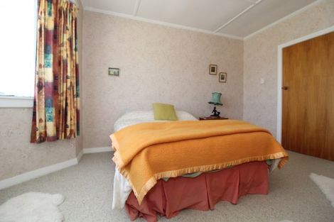 Photo of property in 37 Opie Street, Waimate, 7924