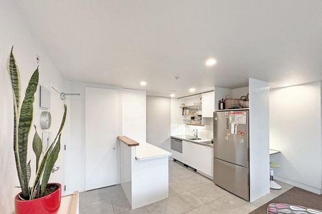 Photo of property in 5/15 Peterborough Street, Christchurch Central, Christchurch, 8013