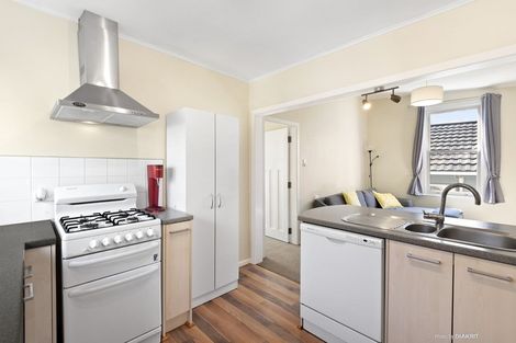 Photo of property in 25 Harland Street, Brooklyn, Wellington, 6021