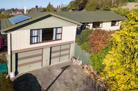 Photo of property in 2 Manse Street, Pleasant Point, 7903