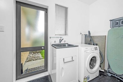 Photo of property in 5 Peel Close, Rolleston, 7614