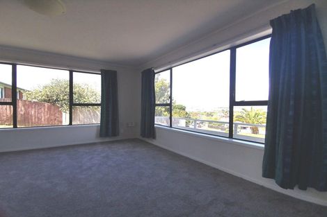 Photo of property in 1/23 Heron Place, Pakuranga Heights, Auckland, 2010
