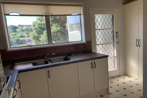 Photo of property in 2/23 Akarana Avenue, Mount Roskill, Auckland, 1041