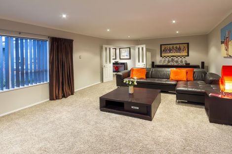 Photo of property in 56 Channing Crescent, Botany Downs, Auckland, 2010