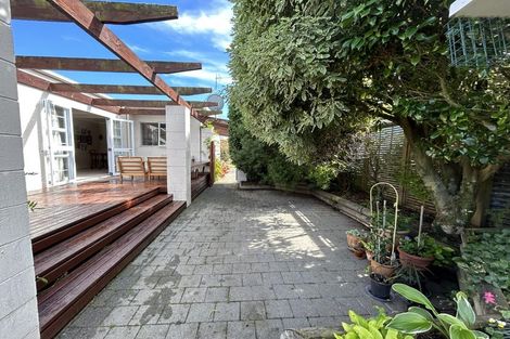 Photo of property in 47 Tay Street, Mosgiel, 9024