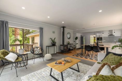 Photo of property in 13 Yelash Road, Massey, Auckland, 0614