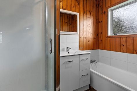 Photo of property in 24a Pohutukawa Drive, Owhata, Rotorua, 3010