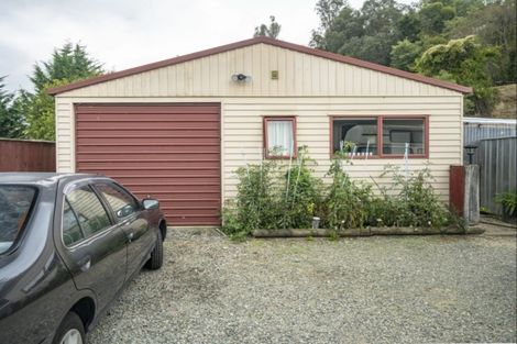 Photo of property in 4 Tukuka Street, Nelson South, Nelson, 7010