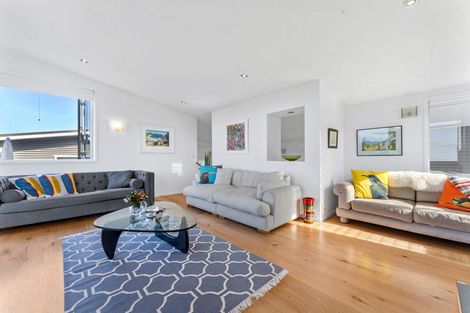 Photo of property in 79 Hauraki Road, Leigh, Warkworth, 0985