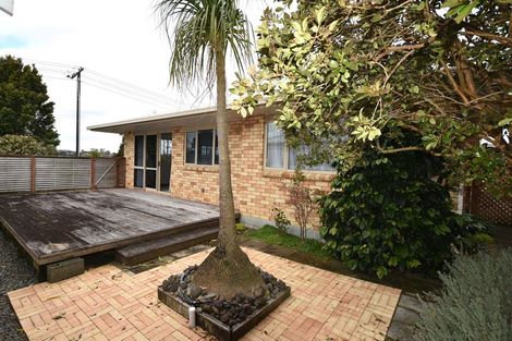 Photo of property in 4 Aotea Street, Welbourn, New Plymouth, 4312