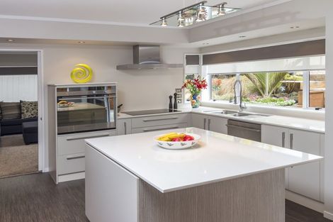 Photo of property in 56 Channing Crescent, Botany Downs, Auckland, 2010