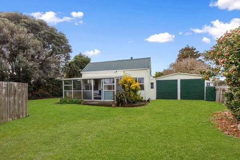 Photo of property in 30 Gloag Street, Waverley, 4510