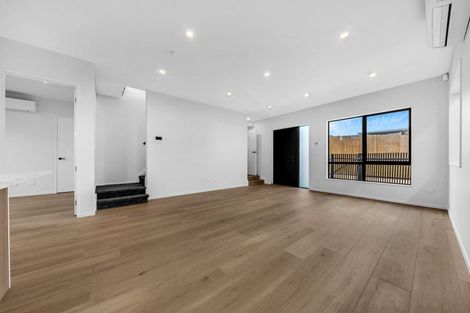 Photo of property in 11b Colum Place, Bucklands Beach, Auckland, 2014