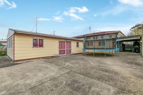 Photo of property in 6 Garrett Place, Otara, Auckland, 2023