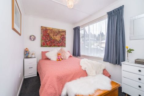 Photo of property in 6 Geddes Street, Green Island, Dunedin, 9018