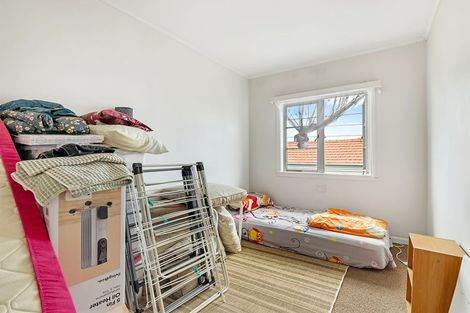 Photo of property in 1/18 Forrest Hill Road, Forrest Hill, Auckland, 0620