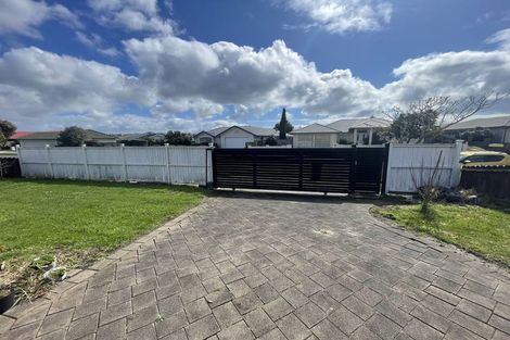 Photo of property in 40 Millhouse Drive, Northpark, Auckland, 2013