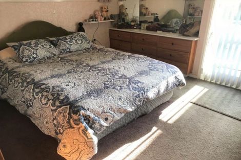 Photo of property in 16 Saxton Street, Levin, 5510