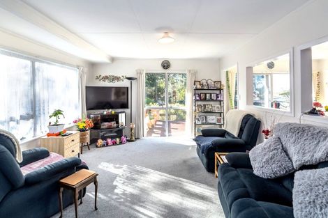 Photo of property in 28 Churchill Crescent, Featherston, 5710