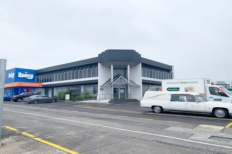 Photo of property in 110 Wairau Road, Oakura, 4314