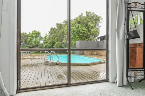 Photo of property in 205 Kenilworth Road, Mayfair, Hastings, 4122