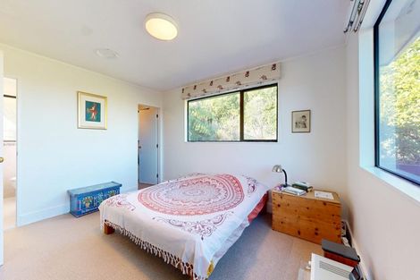 Photo of property in 60 Satara Crescent, Khandallah, Wellington, 6035