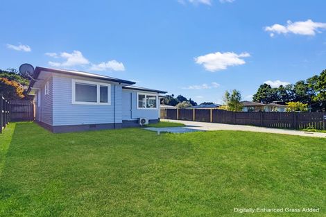 Photo of property in 1 Rosehill Drive, Rosehill, Papakura, 2113