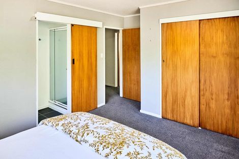 Photo of property in 38 Exploration Way, Whitby, Porirua, 5024