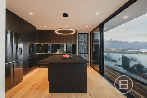 Photo of property in 7b Wakatipu Heights, Queenstown, 9300