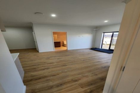 Photo of property in 2 Ulcoats Lane, Pokeno, 2402